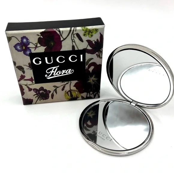 Gucci Flora Silver Floral Compact Mirror NIB - Picture 2 of 3